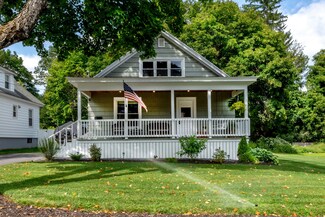 14 Linden St, Auburn, ME 04210