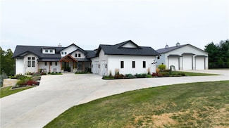 10615 Lancaster Rd, Liberty, MO 64068