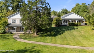 2210 Tucker Station Rd, Jeffersontown, KY 40299