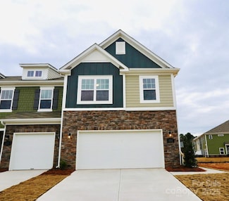 222 Harpers Run Ln, Wesley Chapel, NC 28104