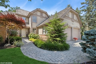 1806 Princeton Ct, Lake Forest, IL 60045