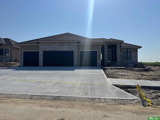 5705 N 197th St, Bennington, NE 68007