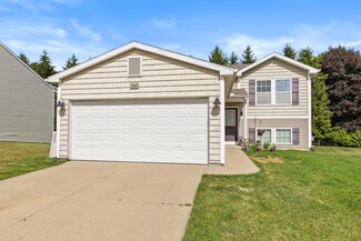 5144 Red River Ave SW Unit 11, Grandville, MI 49418