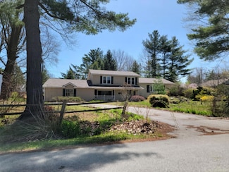 4025 Aletha Ln, Port Huron, MI 48060