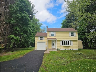 848 Weiland Rd, Rochester, NY 14626