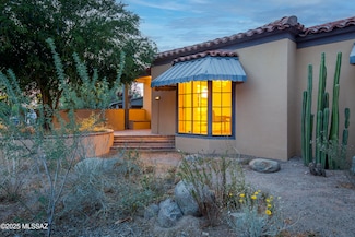 2735 E 10th St, Tucson, AZ 85716