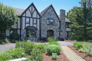 122 Sledrunner Rd, Shelburne, VT 05482