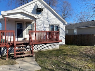 3342 Buckingham Ave, Berkley, MI 48072