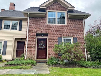 85 Townhouse Way Unit 18, Woodstock, VT 05091
