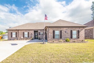 811 Mango Loop, Austin, AR 72007