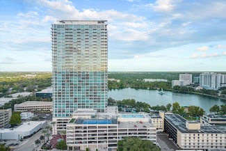 150 E Robinson St Unit 16B-2 (#1605), Orlando, FL 32801