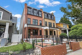 4411 Illinois Ave NW, Washington, DC 20011