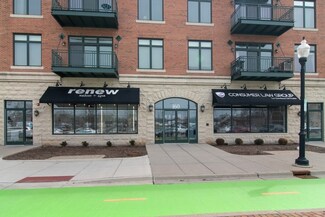 160 S River St Unit 205, Aurora, IL 60506