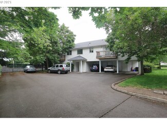 1639 River Rd, Eugene, OR 97404