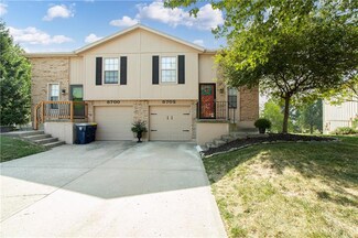 8702 N Chatham Ave, Kansas City, MO 64154