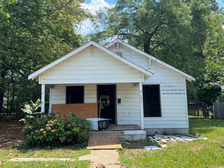 603 Polk St, Conway, AR 72032
