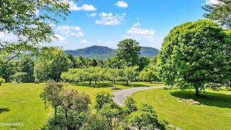 300 Alcott Rd, Great Barrington, MA 01230