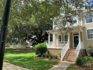 4198 Four Oaks Blvd, Tallahassee, FL 32311