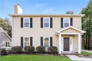 4 Hickory Knoll Ct, Greensboro, NC 27407