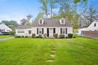 112 W Allen Ridge Rd, Springfield, MA 01118