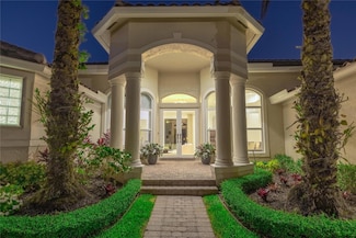 2529 Montclaire Cir, Weston, FL 33327