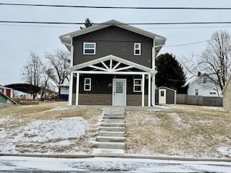 128 N Main St, Patch Grove, WI 53817