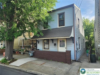 735 N Front St, Allentown, PA 18102