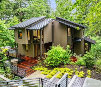 861 NW 175th St, Shoreline, WA 98177