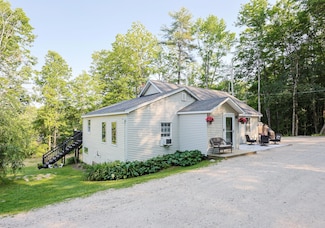 5 Emerald Way, Windham, ME 04062