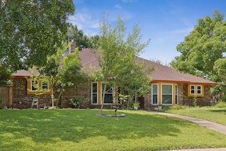 2244 Covinton Ln, Plano, TX 75023