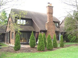 6125 N Gatehouse Dr SE Unit 18, Grand Rapids, MI 49546