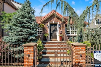 187 Ray St, Garfield, NJ 07026