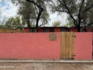 2702 E Elm St, Tucson, AZ 85716