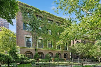 325 W Wellington Ave, Chicago, IL 60657