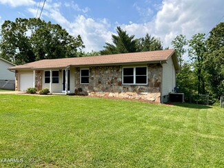 528 River Bend Dr, Loudon, TN 37774