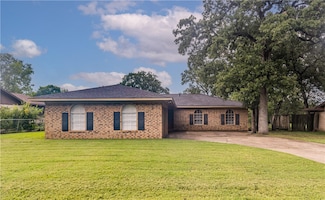 1503 Tara Ct, College Station, TX 77840