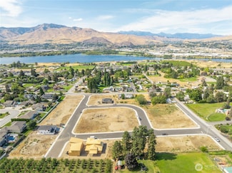 3255 NW Brianna (Lot 13) Ave, East Wenatchee, WA 98802