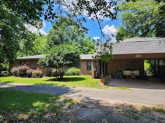 358 Hull St, Colquitt, GA 39837