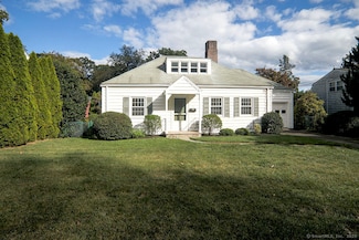 20 Woodlawn Ave, Norwalk, CT 06854