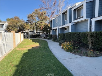 15735 Nordhoff St Unit 45, North Hills, CA 91343