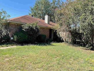 8307 Garrett Dr, Tyler, TX 75703