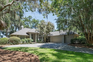 4 Tabby Point Ln, Okatie, SC 29909