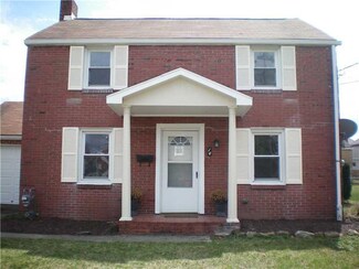 14 Lenzman Ct, Ambridge, PA 15003