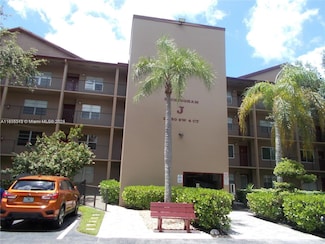 12750 SW 4th Ct Unit 112J, Pembroke Pines, FL 33027