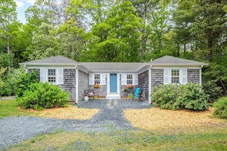 18 Boulder Rd, Brewster, MA 02631