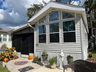 110 Bainbridge Dr, Nokomis, FL 34275