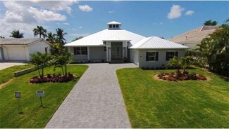 1520 Curlew Ave, Naples, FL 34102