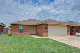 1134 78th St, Lubbock, TX 79423