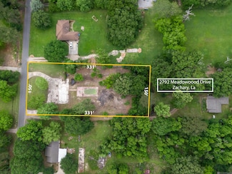 2792 Meadowood Dr, Slaughter, LA 70777