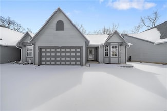 5579 Westerfield Pkwy Unit 8B, Weldon Spring, MO 63304